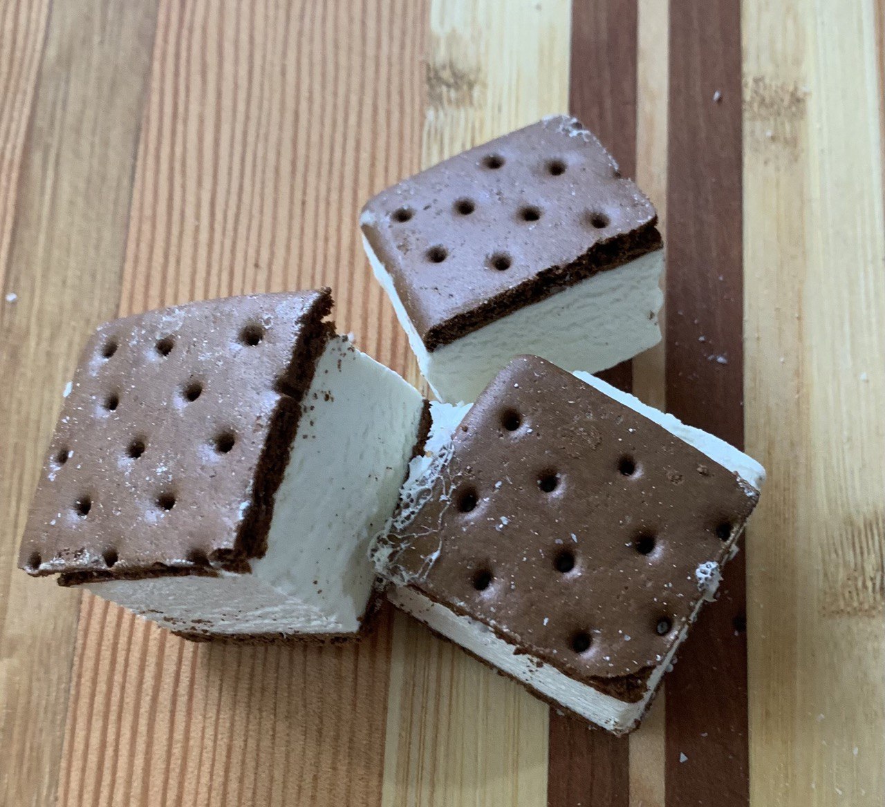 Ice Cream Sandwich pieces 3oz